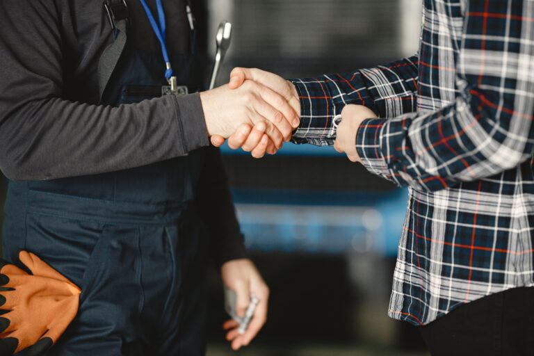 How Do Contractors Get More Google Reviews in 2026?